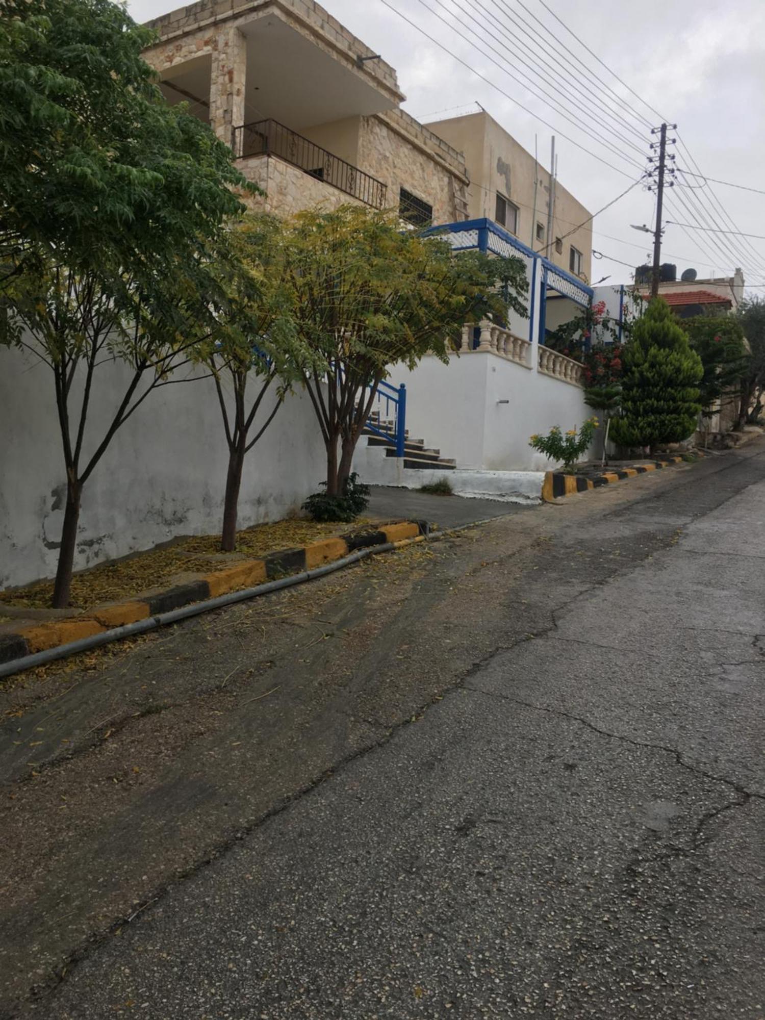 Bit Alaumri Apartment Umm Qays Exterior photo